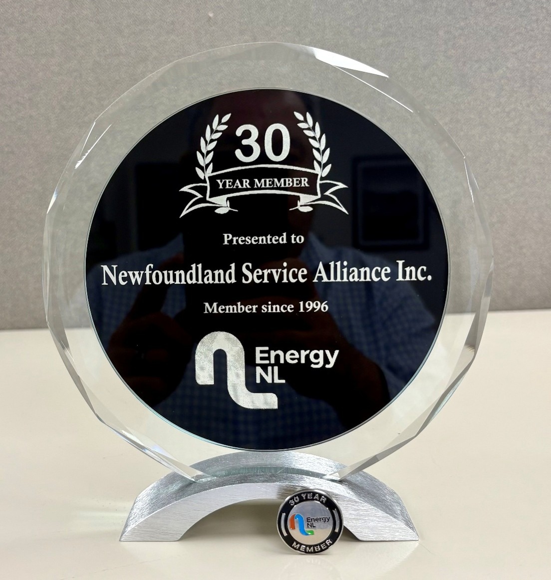 Energy NL award recognizing Newfoundland Service Alliance for 30 years of service